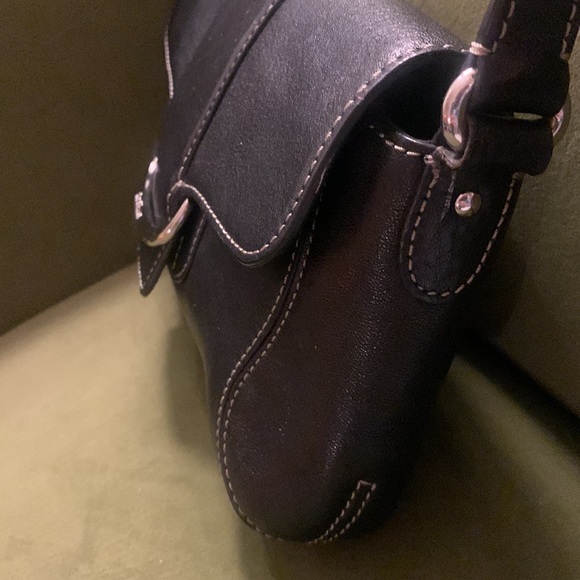 Adorable Black leather Cole Haan - Picture 4 of 11